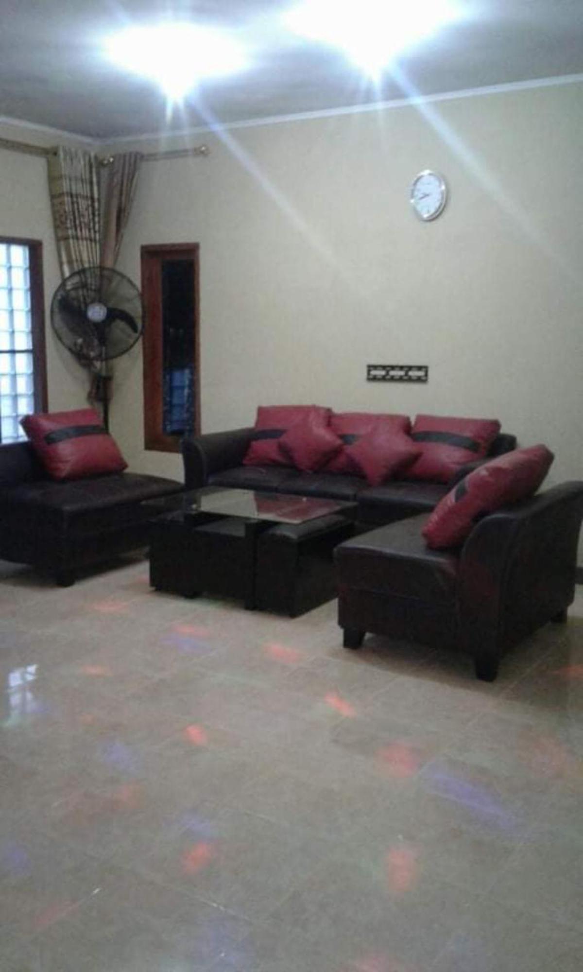 Villa Putih Cisarua Exteriör bild